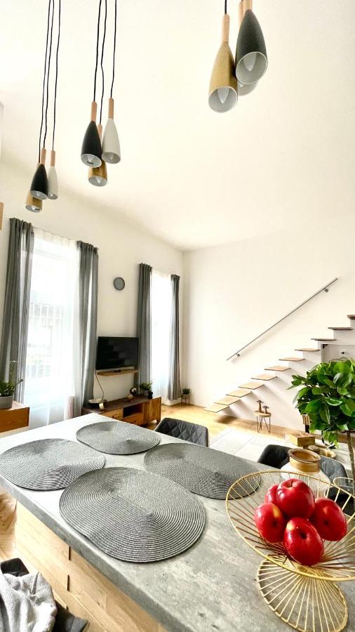 Brand New Sunny On Andrassy Street Apartmán Budapešť